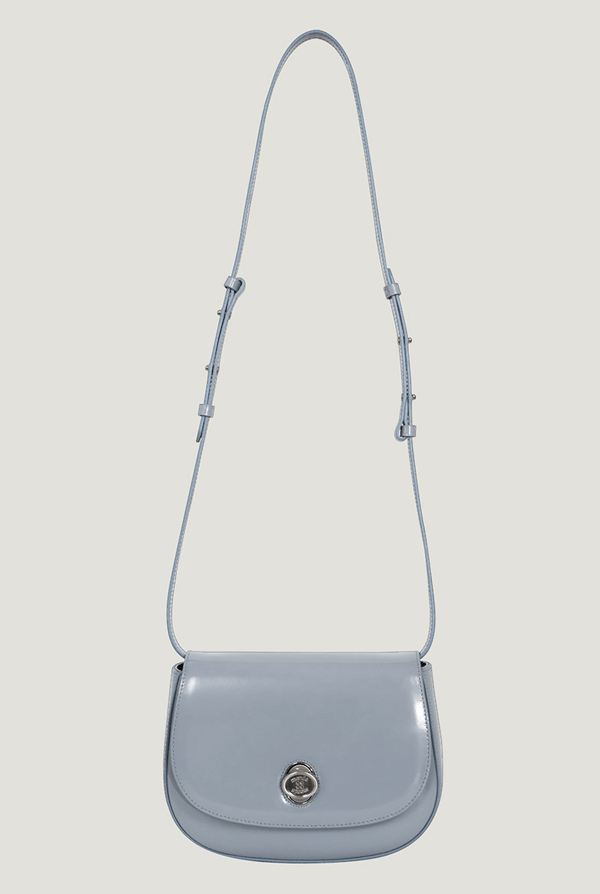 엄마친구아들 4회 정소민 가방