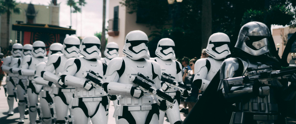 sf영화 스타워즈의 한 장면