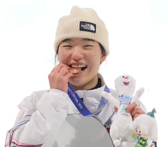 유승은의 일상과 여담: 김치찌개를 사랑한 소녀