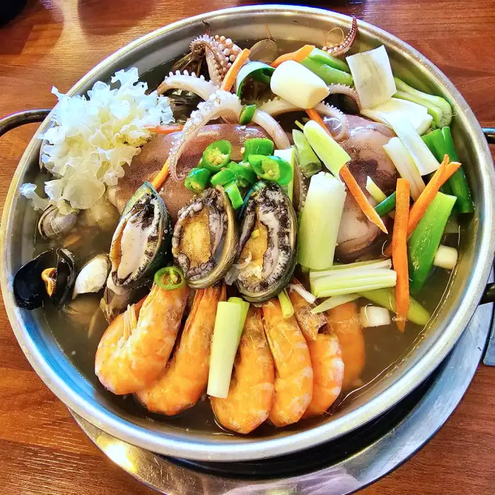 생생정보 화성 융건릉 해물 칼국수 맛집