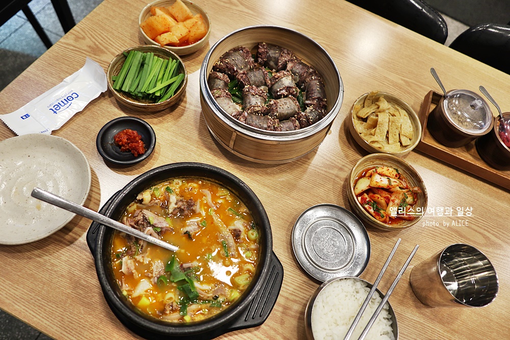 든든하고 깔끔하고 맛있는 순대탕과 꽉찬순대, 남문아바이왕순대탕 회현본점