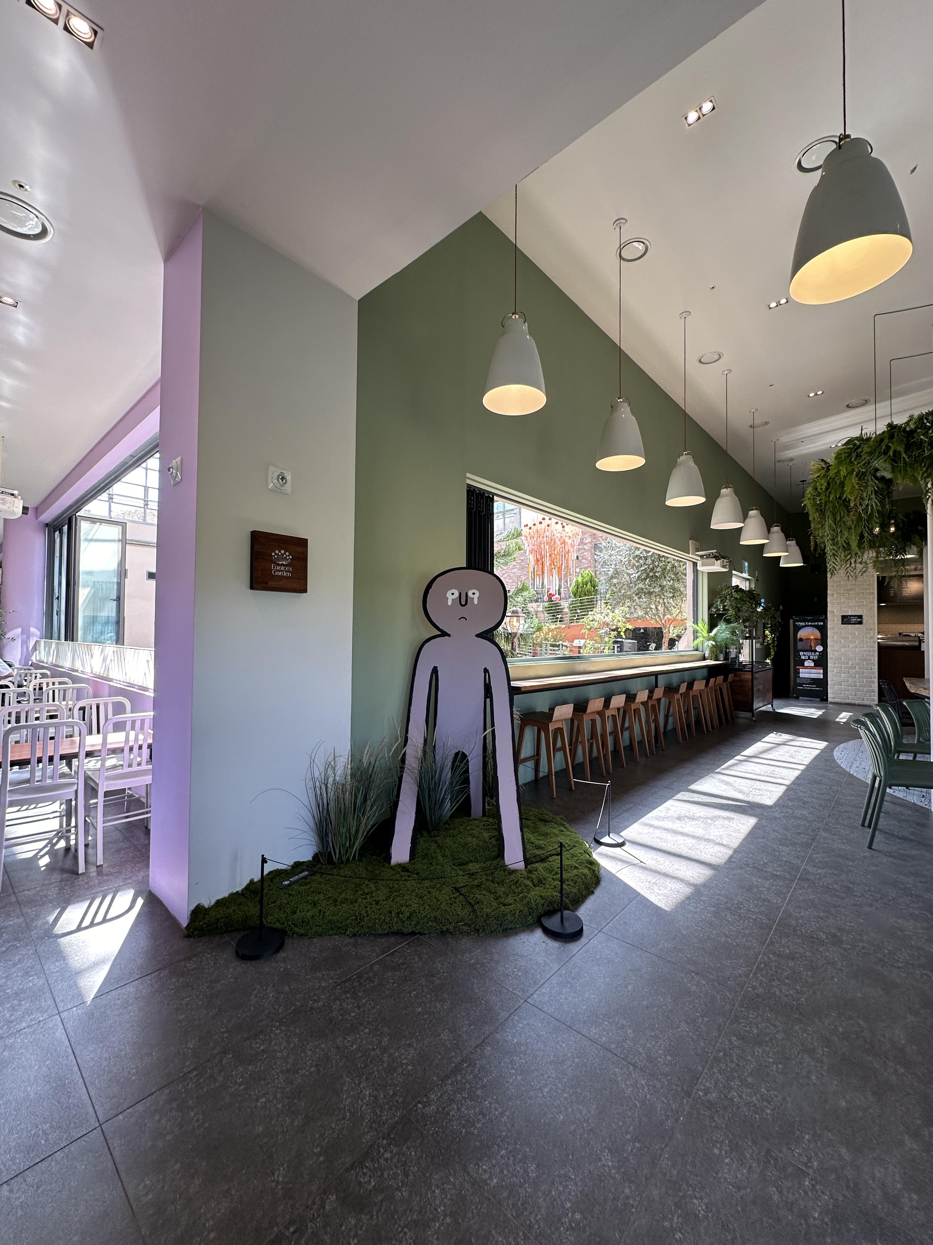 유니스의 정원 보타닉하우스 장줄리앙 작품