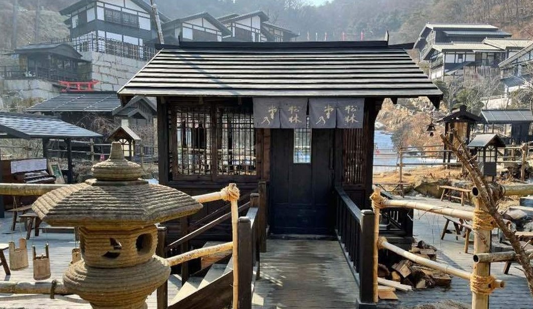 니지모리 스튜디오