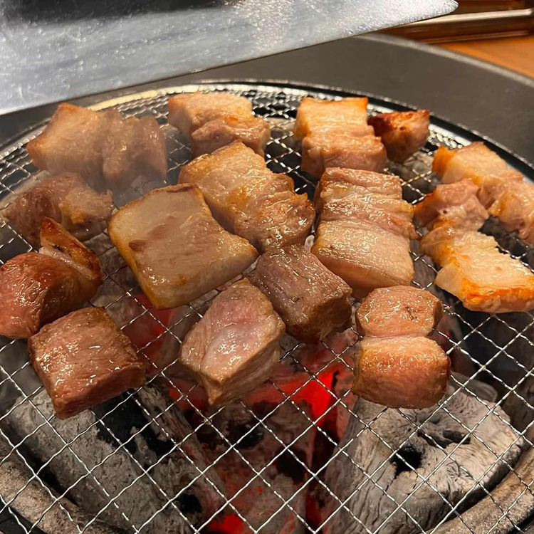 정자동 프리미엄 고기집 '서현실비'