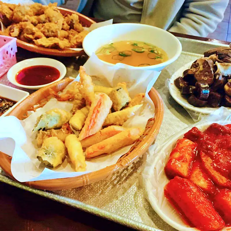 전통시장 플렉스 떡볶이 순대 오징어 튀김 닭발 분식집 경기 이천 관고시장 맛집