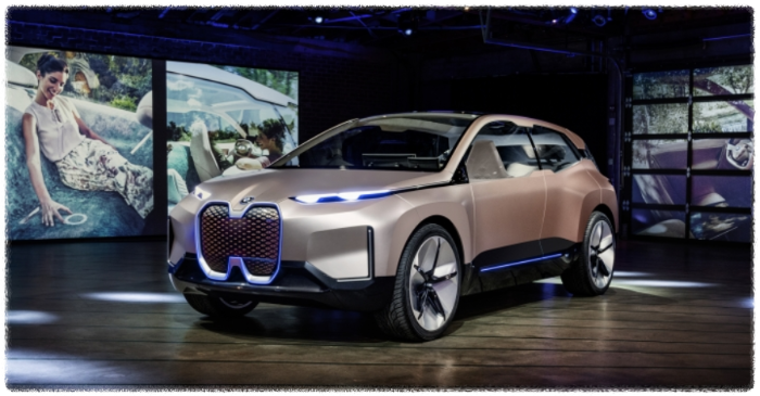 BMW의 전기차 라인업 확대, 프리미엄 세그먼트, 맞춤형 마케팅 전략