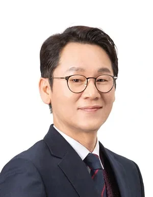 권혁기 정무기획실장