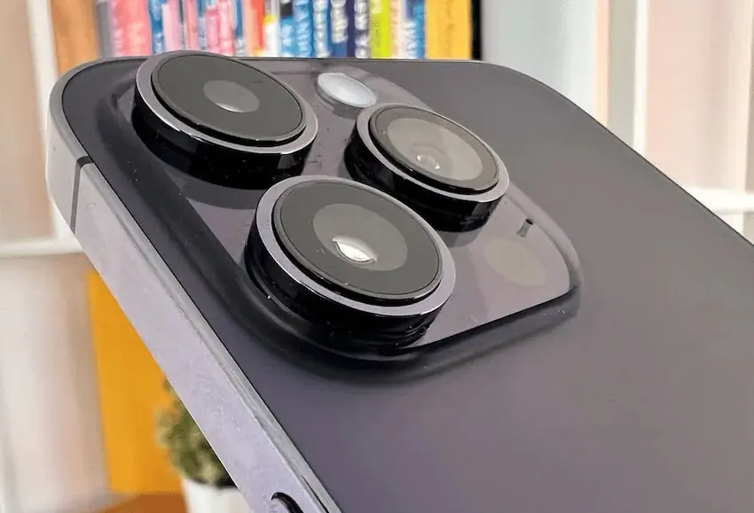 아이폰 14 프로 카툭튀