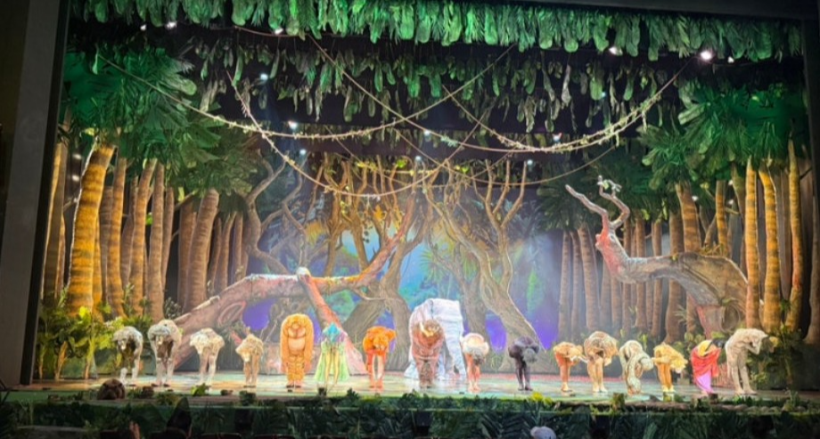 정글북 뮤지컬 커튼콜 사진