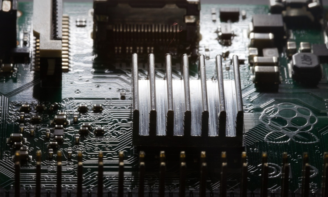 AI와 IoT의 융합, 2025년 스마트 시티와 산업 자동화의 미래