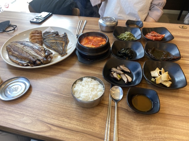 광주 빛고을 식당