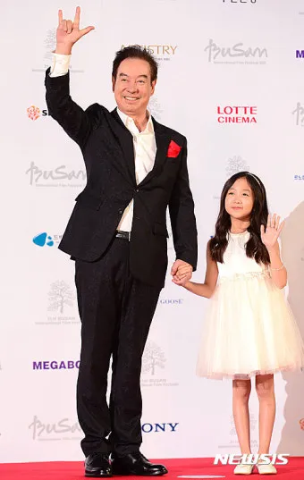 윤수일 나이 아파트 악보 터미널 노래모음 혼혈 자료집_22