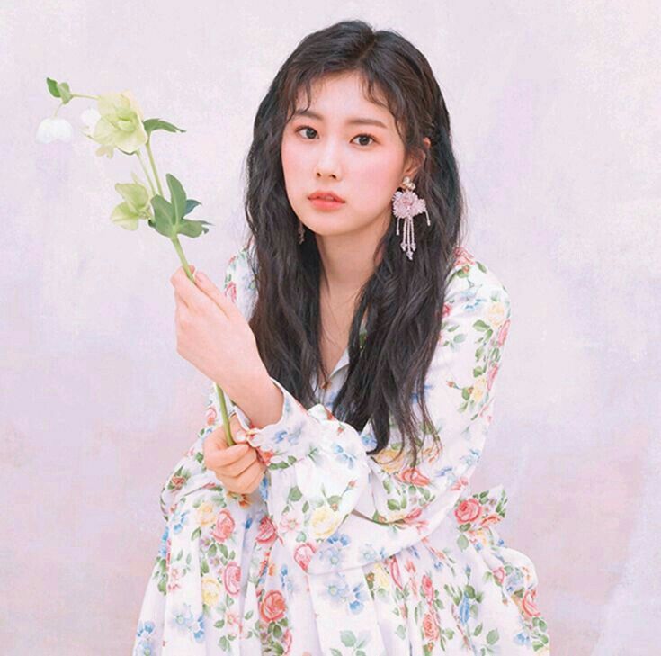 아이즈원 강혜원 몸매 키 아이즈원 강혜원 몸매 키