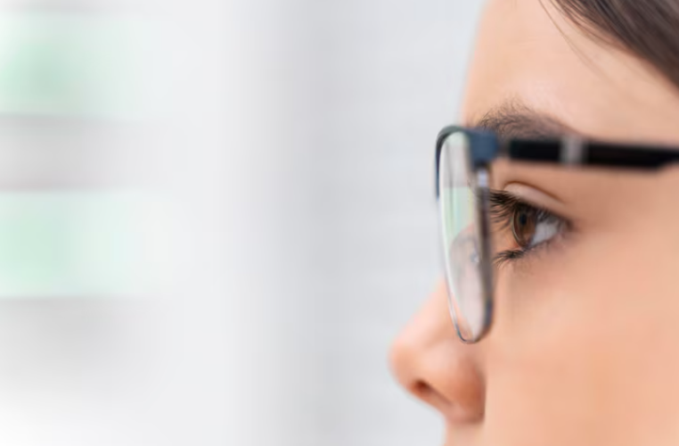 일상에서 실천하는 눈 건강 루틴: 화면 시대를 위한 눈 관리 습관