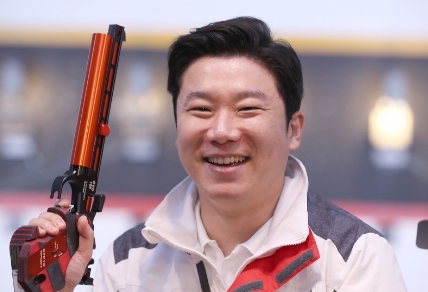 진종오 국회의원 프로필 나이 고향 학력 재산 연금 페이스북