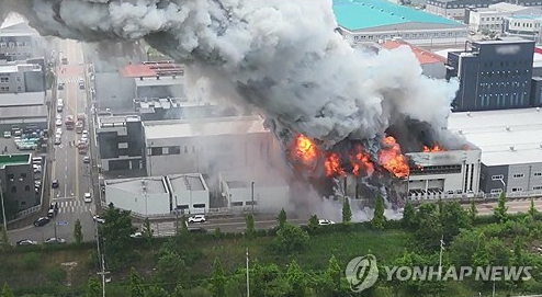 경기-화성-배터리공장-화재/연합뉴스