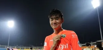 양현준 축구선수 셀틱 FC No 13 그의 프로필을 확인해봅시다_21
