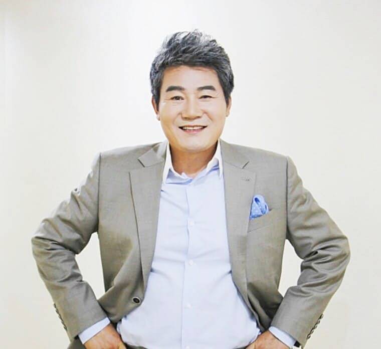가수-진성