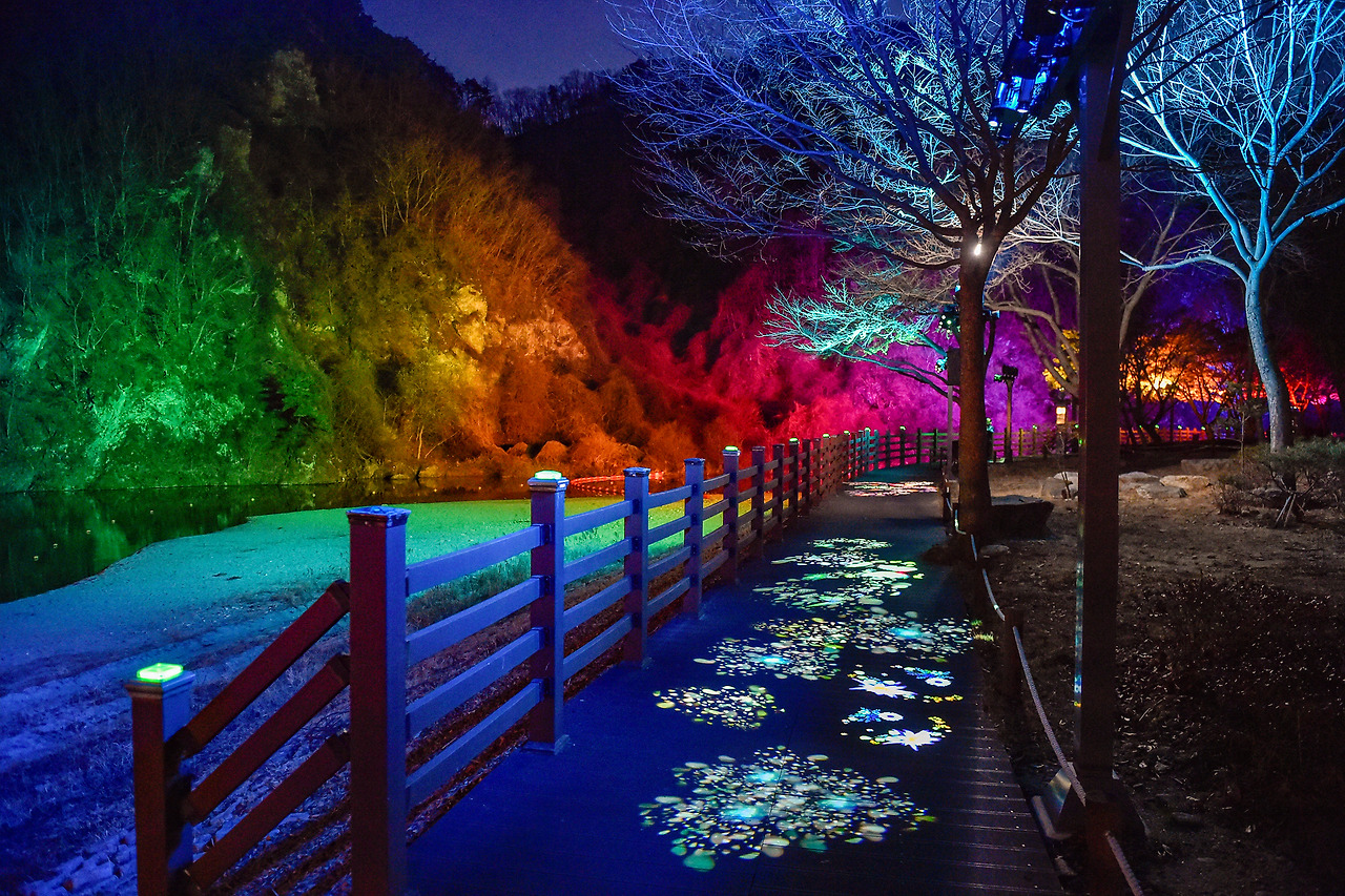 간현관광지_야간_나오라쇼