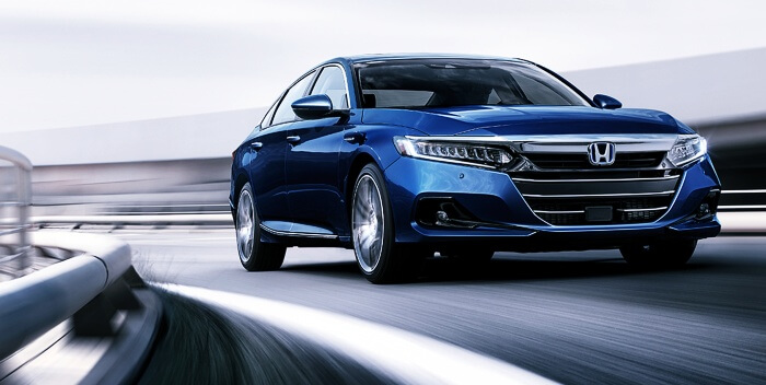 블루색상의-혼다-어코드-차량