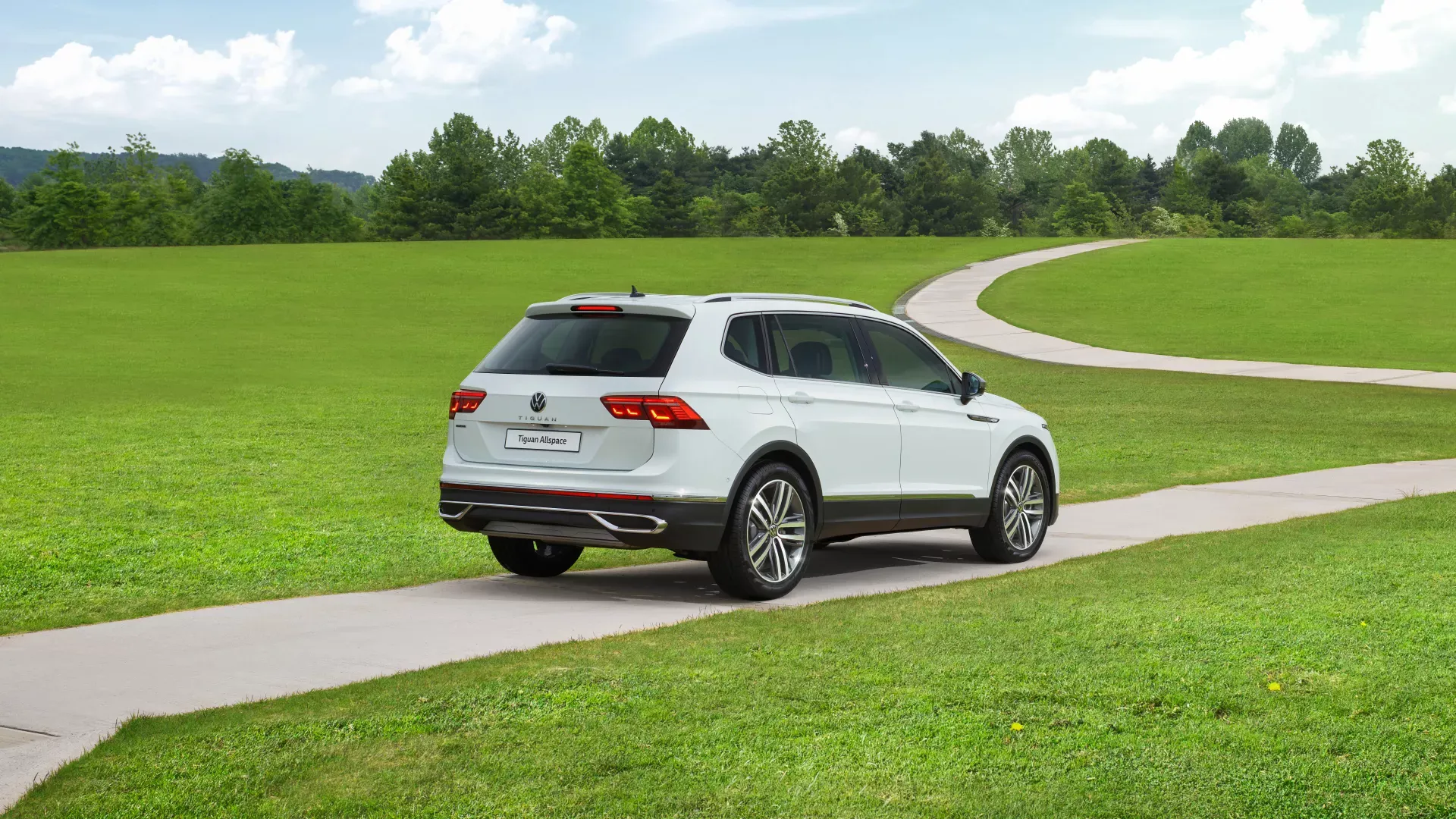 폭스바겐 티구안 이미지