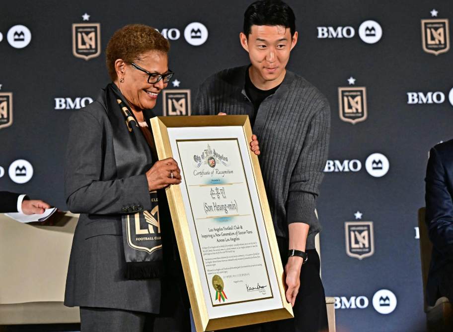 손흥민 LA 경기