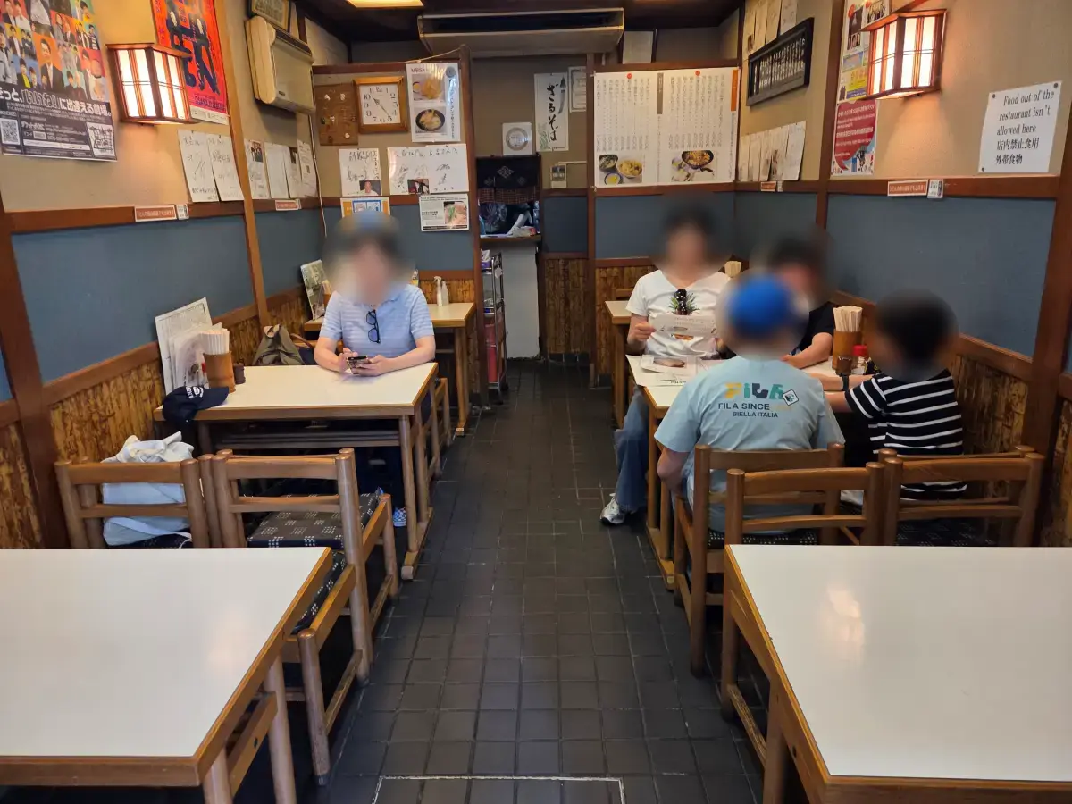 식당 내부 1
