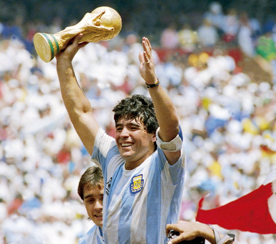 디에고 마라도나 월드컵 우승한 사진