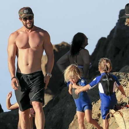 토르 가족 자녀 휴식