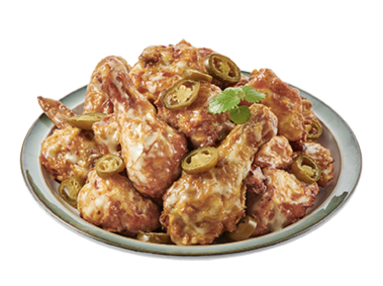 푸라닭 모델, 아이유로 교체! 브랜드 10주년 맞아 새 광고 공개