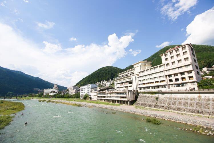 게로 온천 거리