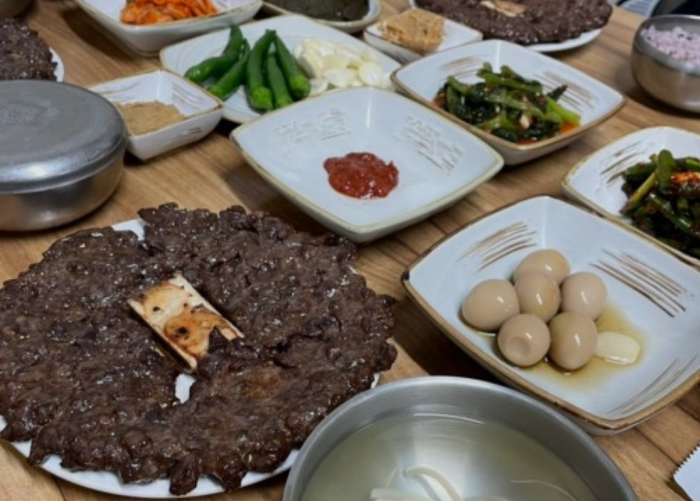 성식당 2호점 떡갈비 모습