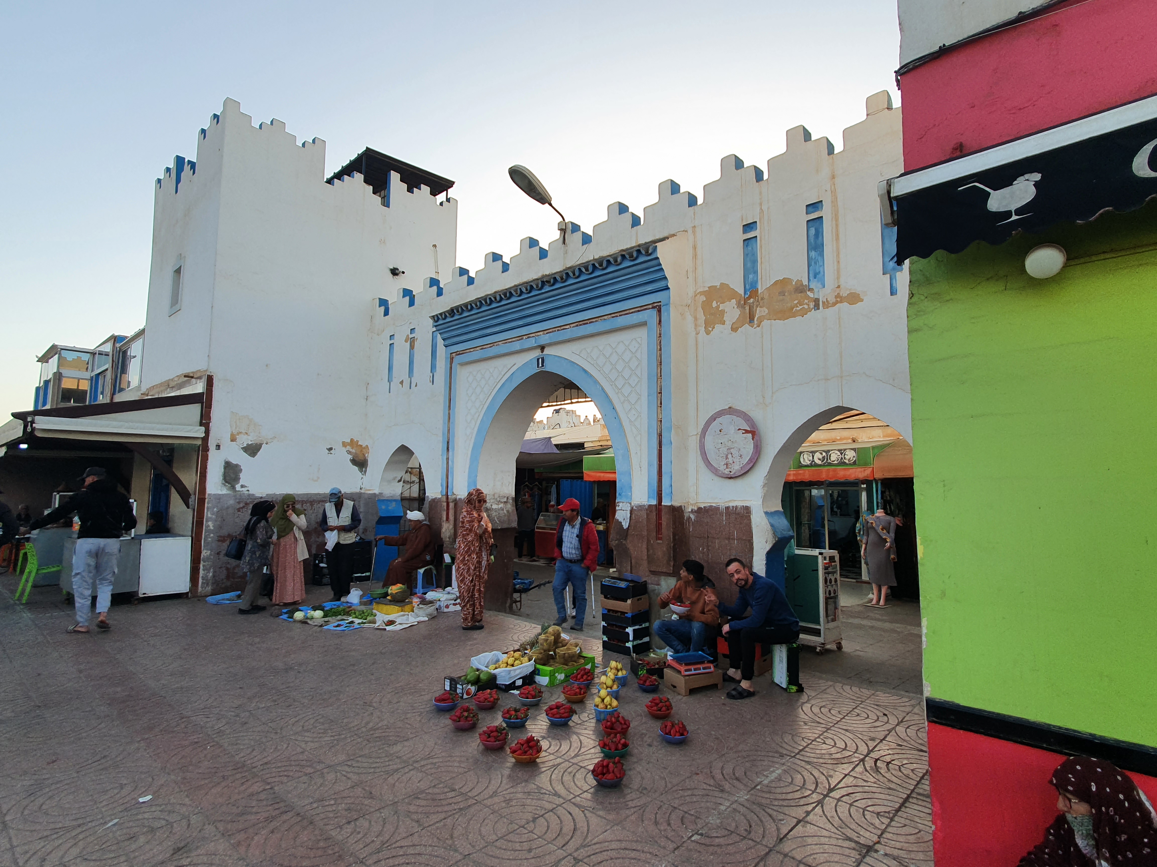 모로코 시디이프니 베르베르 수크