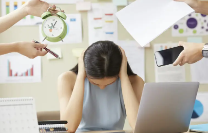 가슴 한가운데에 통증