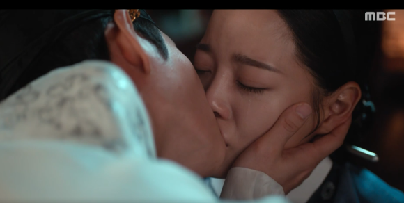 이강에는 달이 흐른다 8회 줄거리(25)