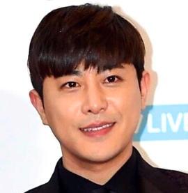 윤혁 프로필 나이 고향 가수 경력 &amp;#124; 디셈버 윤혁 사기 징역 10년 구형 이유