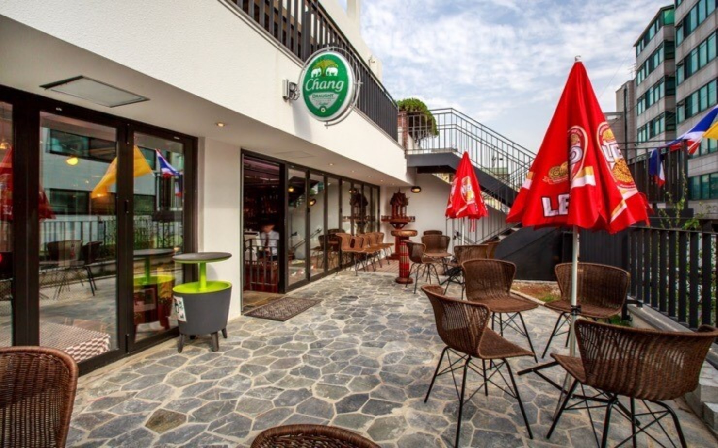 출처-툭툭누들타이 (연남동)