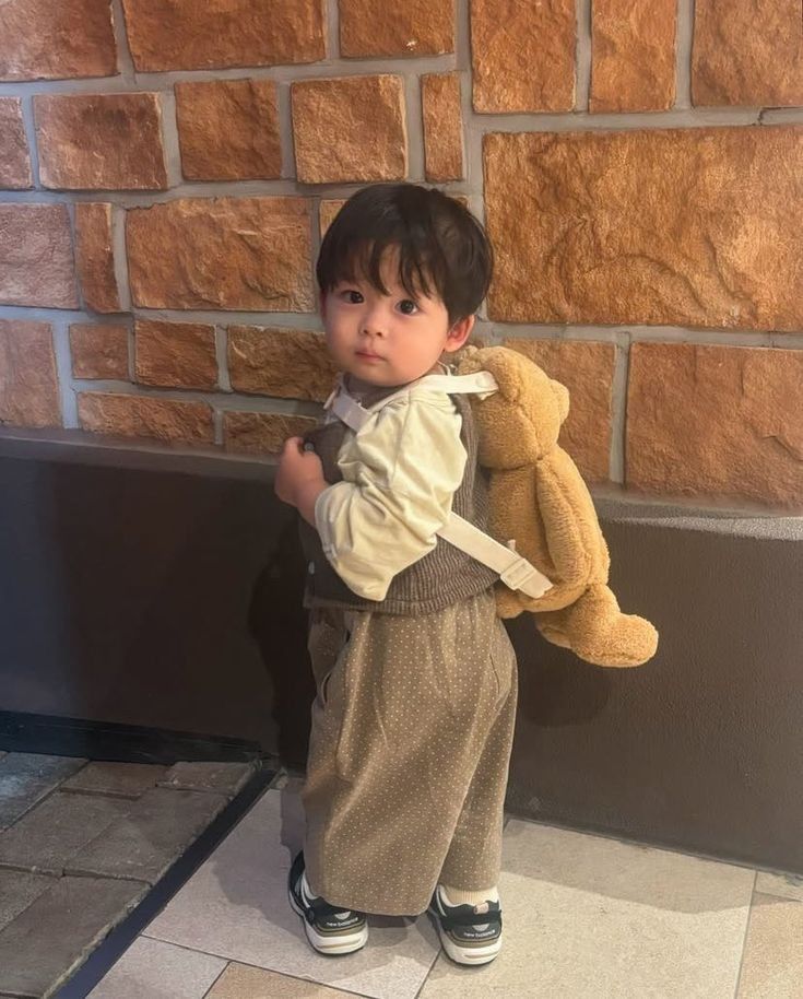 이진이 나이 부모님 엄마 아빠 아기 딸 수익 출생지 국적 프로필