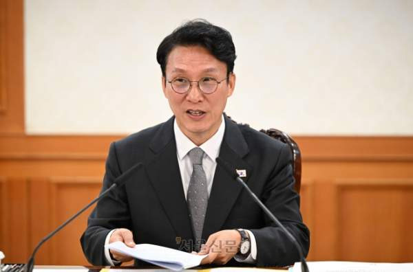 김민석 총리, 비상경제본부 회의 주재 "미·이란 위기 지속, 매점매석 엄단" ⚠️