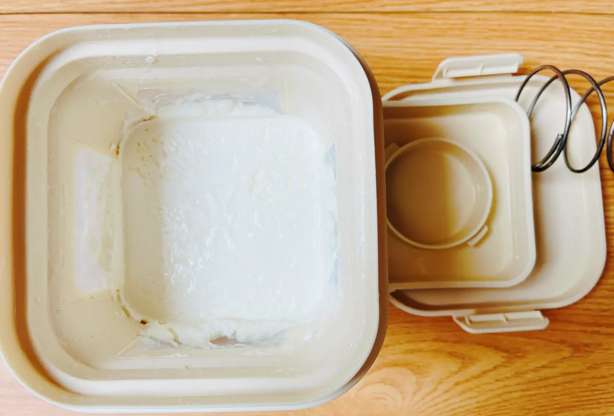 다 만들어진 수제 그릭요거트 사진