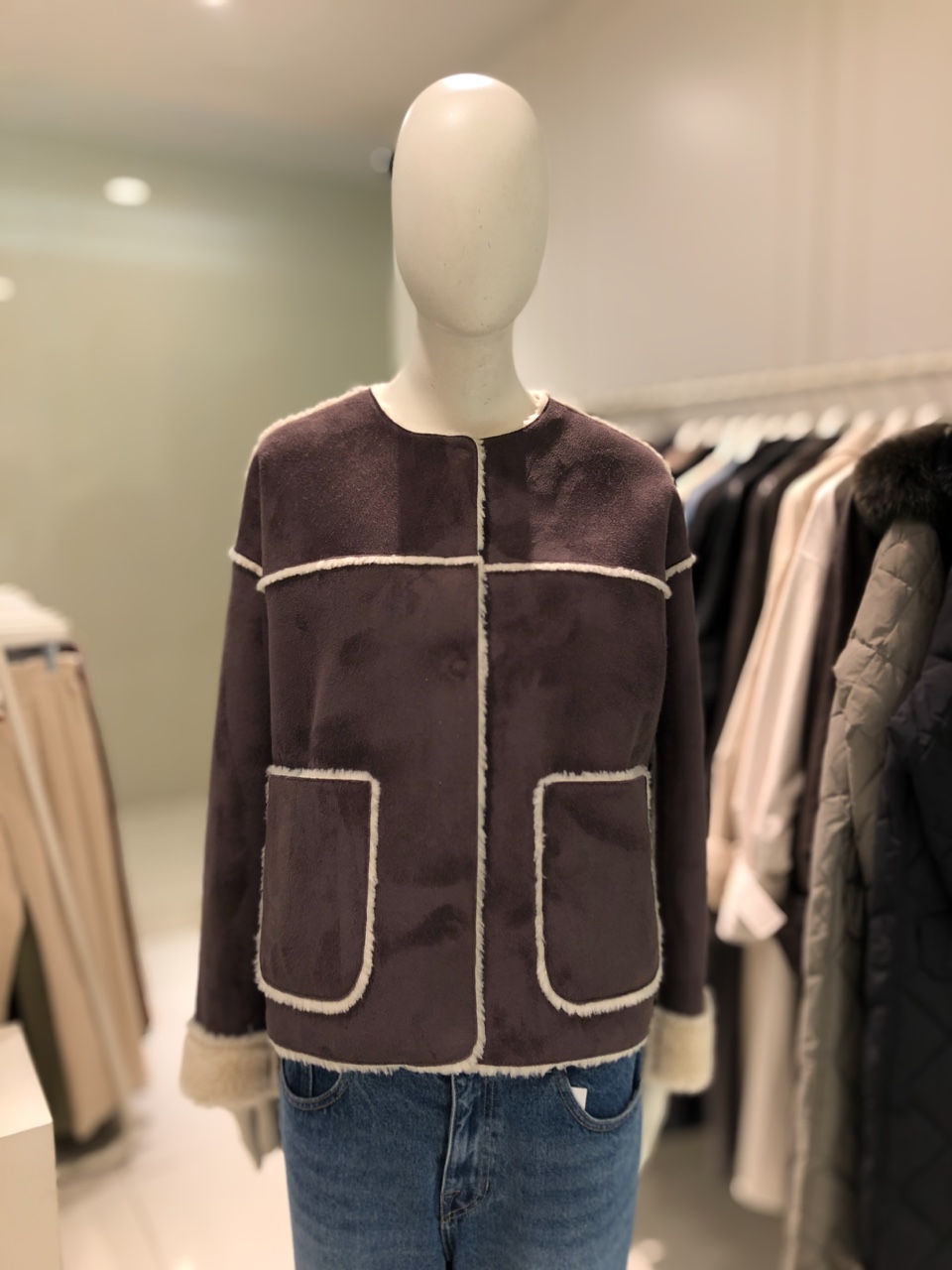 스튜디오톰보이 톰보이 노카라스웨이드무스탕 9192461112