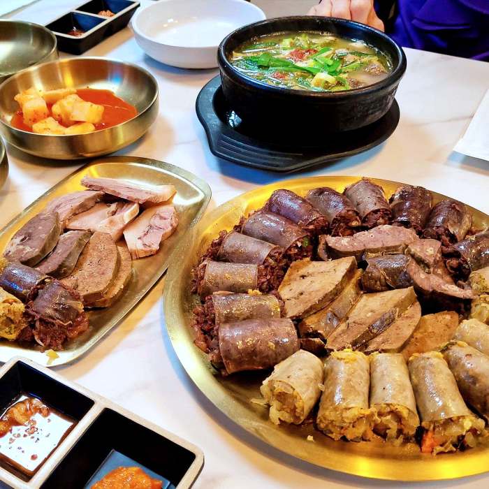 생방송투데이 경기 광주 장지동 고사리 얼큰 순대국 눈꽃 차돌 곱창 순대전골 맛집