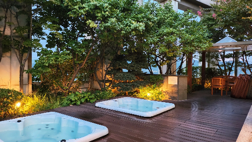 서머셋팰리스 호텔 루프탑 자쿠지