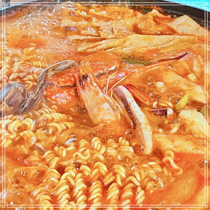 성남 신흥동 맛집 한마음으로 지켜온 38년 추억의 옛날 떡볶이