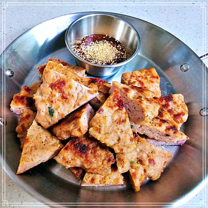 여행 가볼만한 곳, 단양 구경시장 맛집 마늘 떡갈비