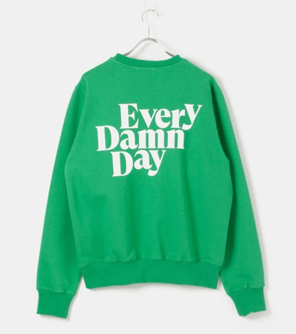 콤팩트 레코드 바 맨투맨