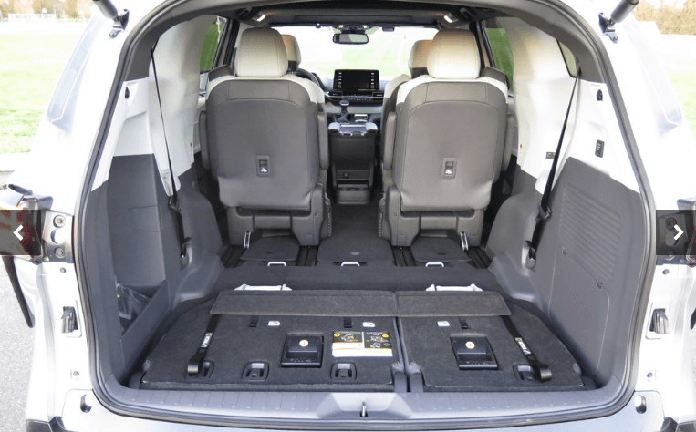 2023-토요타-시에나