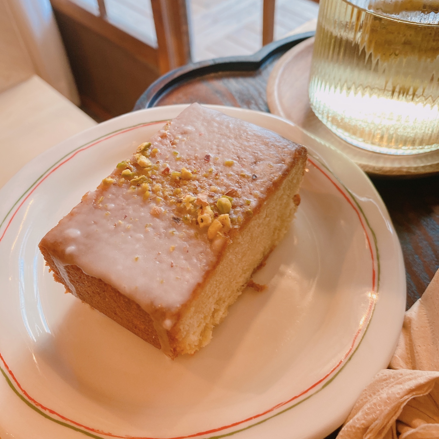 제주 동문시장 주택 구옥개조 북카페 무화과한입