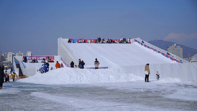 서울, 수도권 눈썰매장 추천 - 잠원 한강공원 눈썰매장