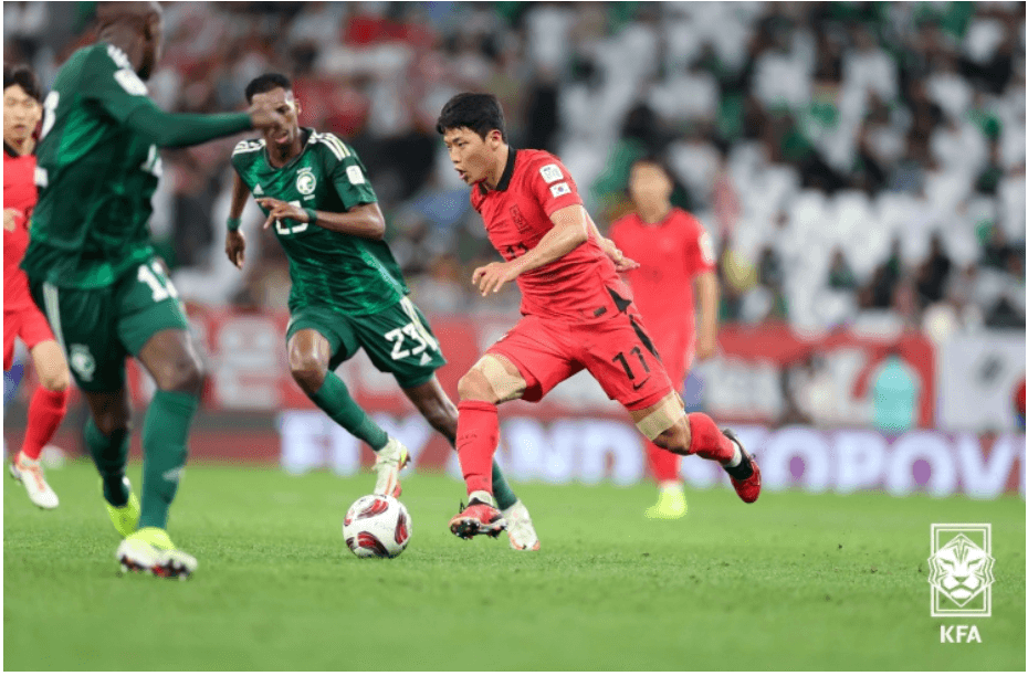 한국 사우디전 황희찬 드리블